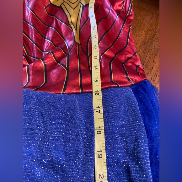 Rubies Wonder woman costume. Youth medium. - Picture 10 of 16